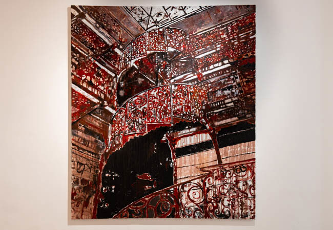 עבודתה של טלי נבון כולל 4 ציורים גדולים המתארים את ספריית הקונגרס בהאג, הציורים מעלים נקודות מבט שונות ובהם כתמים כהים וריקים  מספרים כביטוי לאי אחסון  פרוטוקולים בשנות מחלמת העולם השנייה