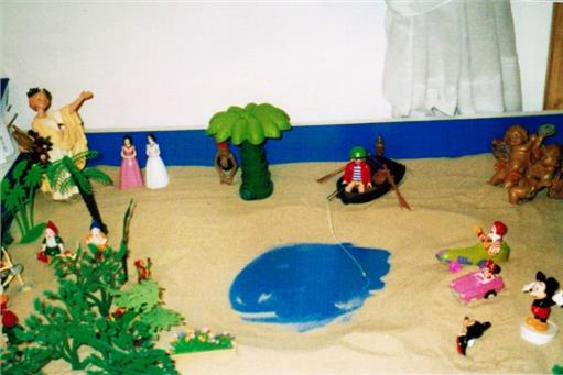1 משחק בחול בשיטה יונגיאנית